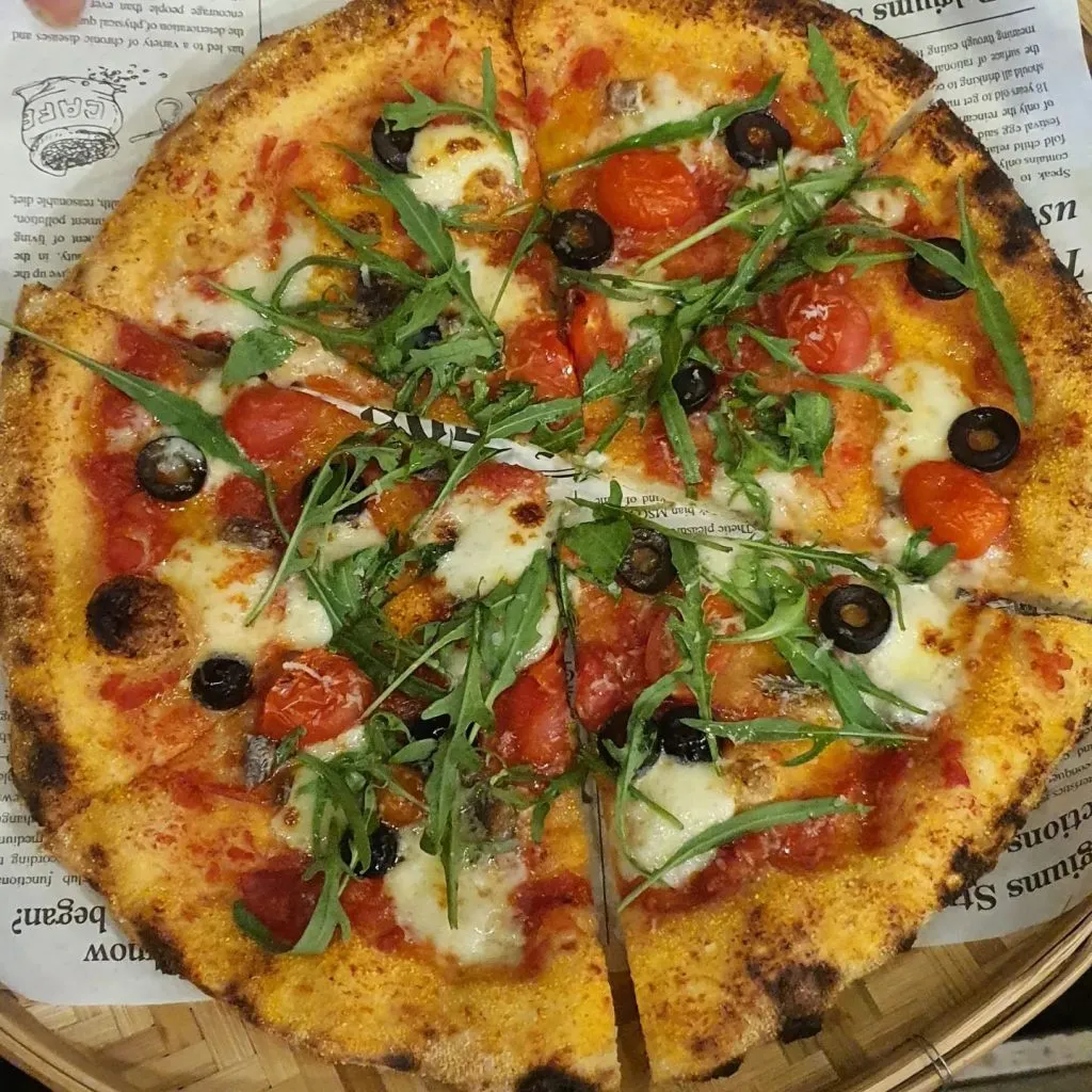 Pizza Glur & Bistro at Glur Hostel